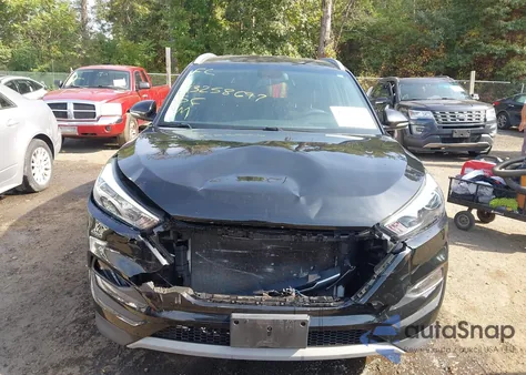 2018 Hyundai Tucson Sport z USA, uszkodzony, nr VIN KM8J33ALXJU719980